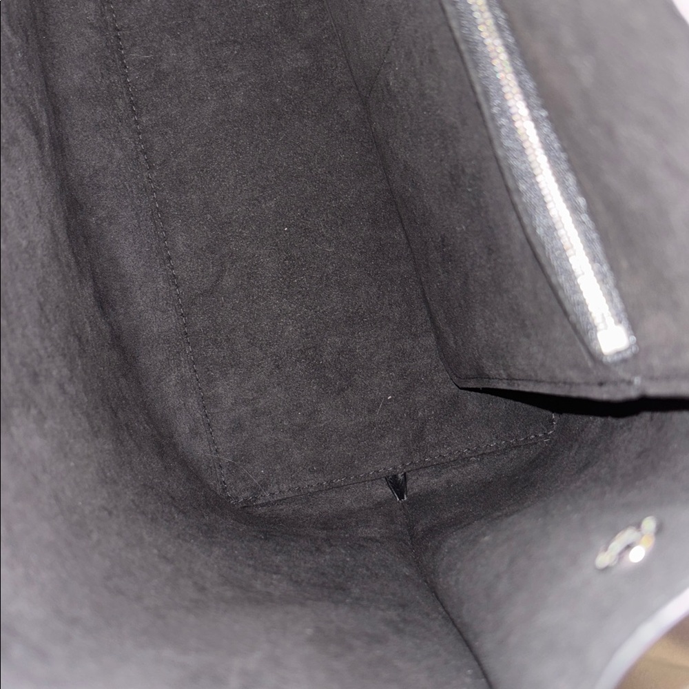 Louis Vuitton Black Leather Tote - Picture 14 of 14